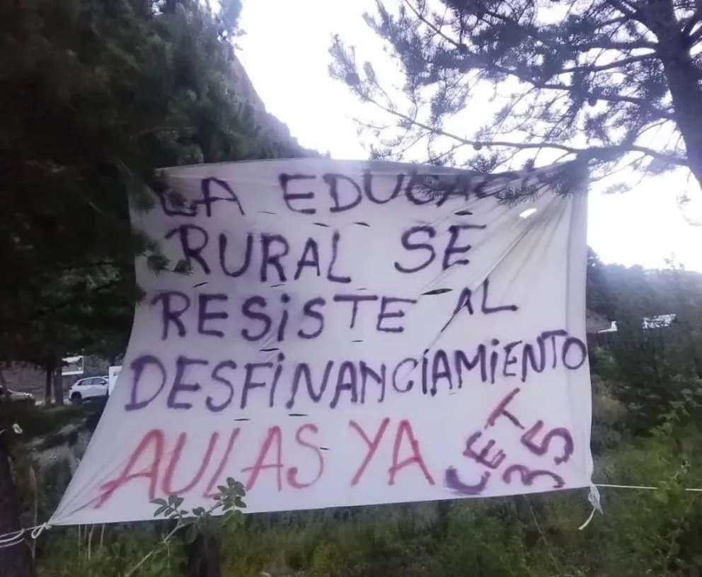 La falta de aulas y un edificio es un problema que arrastra el CET desde su creación. Foto: ilustrativa. 