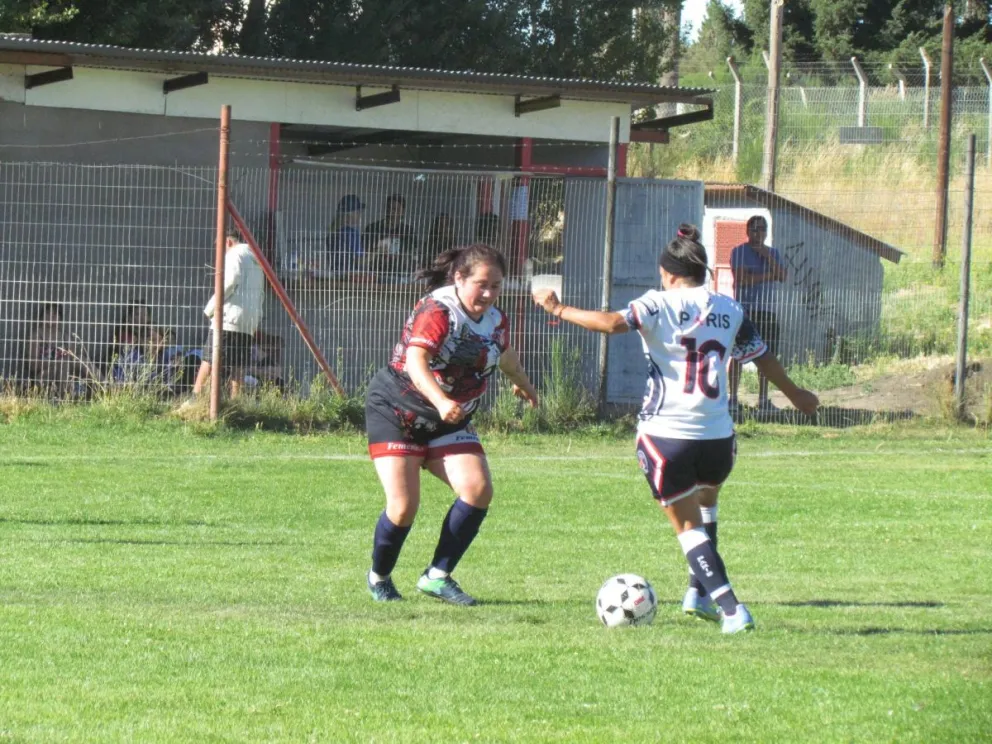Nuevo París protagonizo una de las goleadas del finde. Foto gentileza 