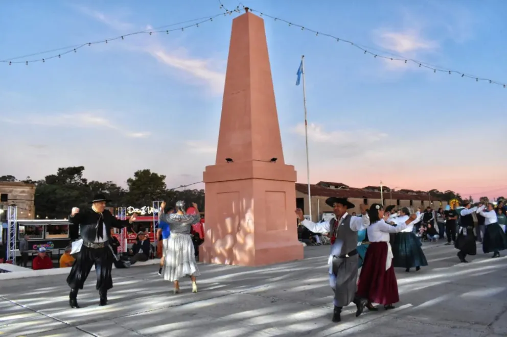 La fiesta popular de Carmen de Patagones se prolongará hasta el domingo 8 de marzo. 