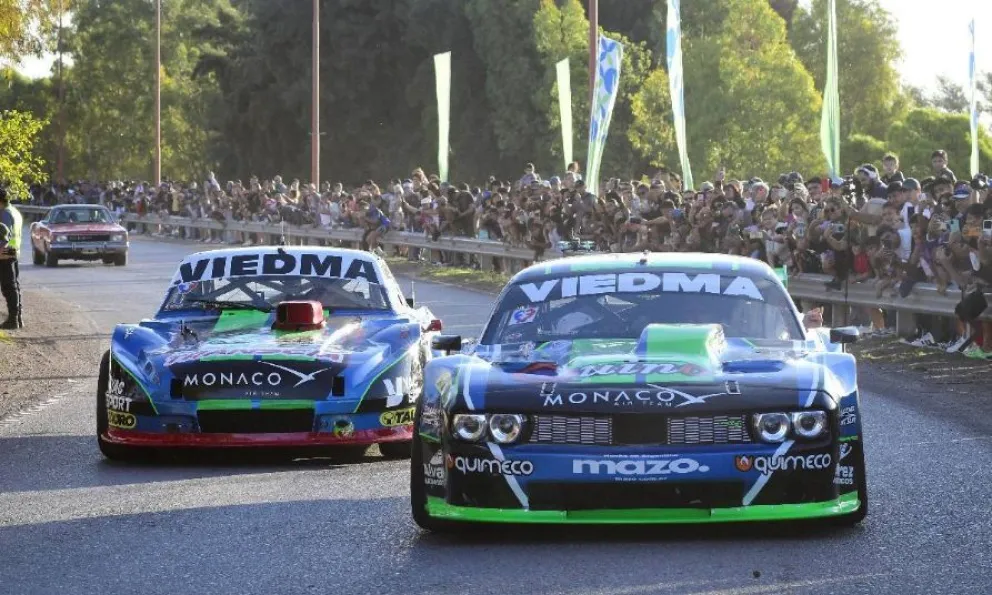 Los hermanos Ochoa giraron por las calles de su cuidad. Fotos: ACTC.