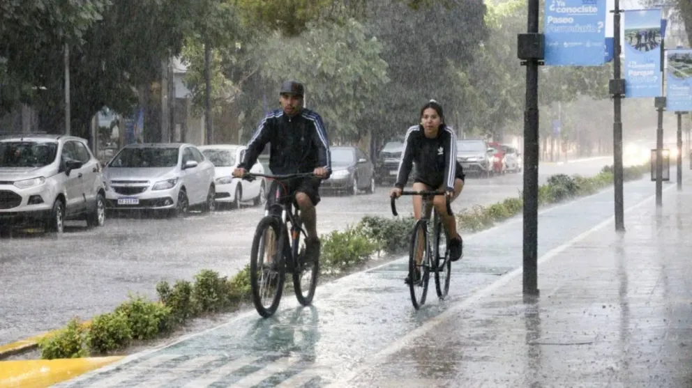 La alerta por tormentas rige para gran parte de la semana en Neuquén y el Alto Valle,