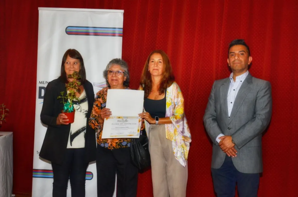 Las 15 las mujeres reconocidas fueron seleccionadas tras una convocatoria abierta a la comunidad que buscó representar la diversidad de sectores. Fotos gentileza