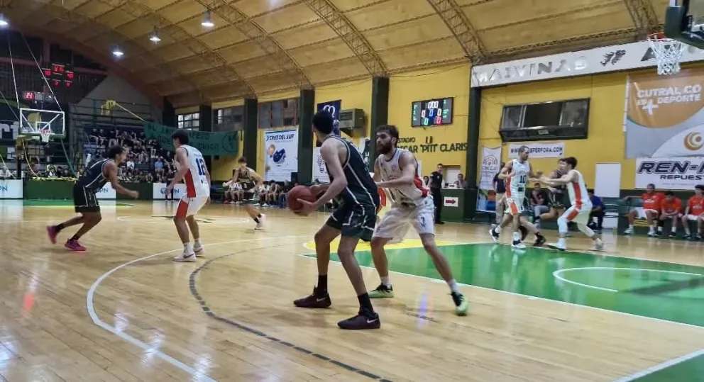 Pérfora resolvió el juego en los últimos 3 minutos con un parcial 9-2. Foto: 299 Deportes.