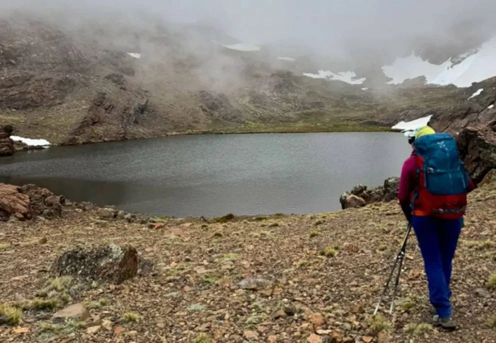 La joven nació y se crio en Huinganco. 