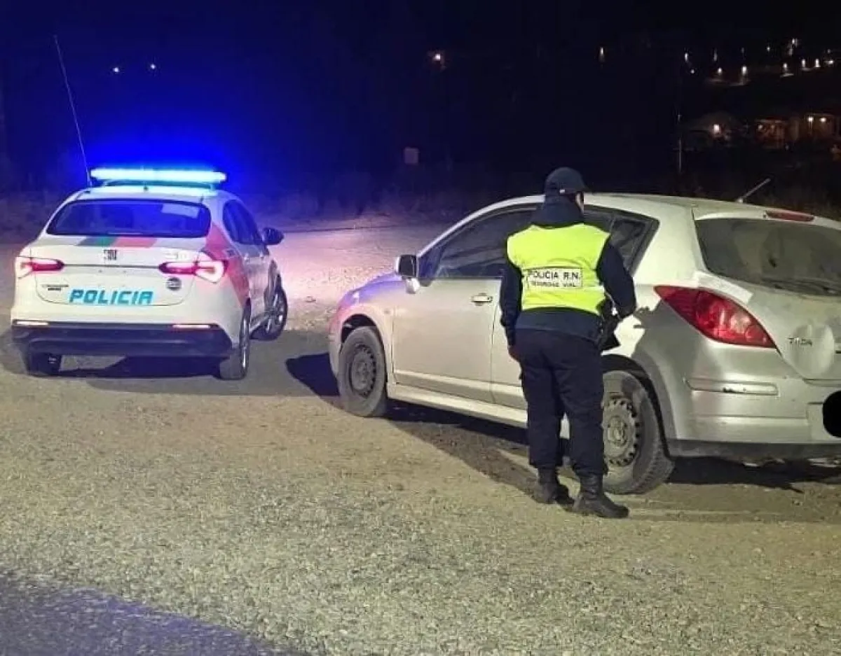 Detienen a un conductor alcoholizado que atacó a policías en el control ...