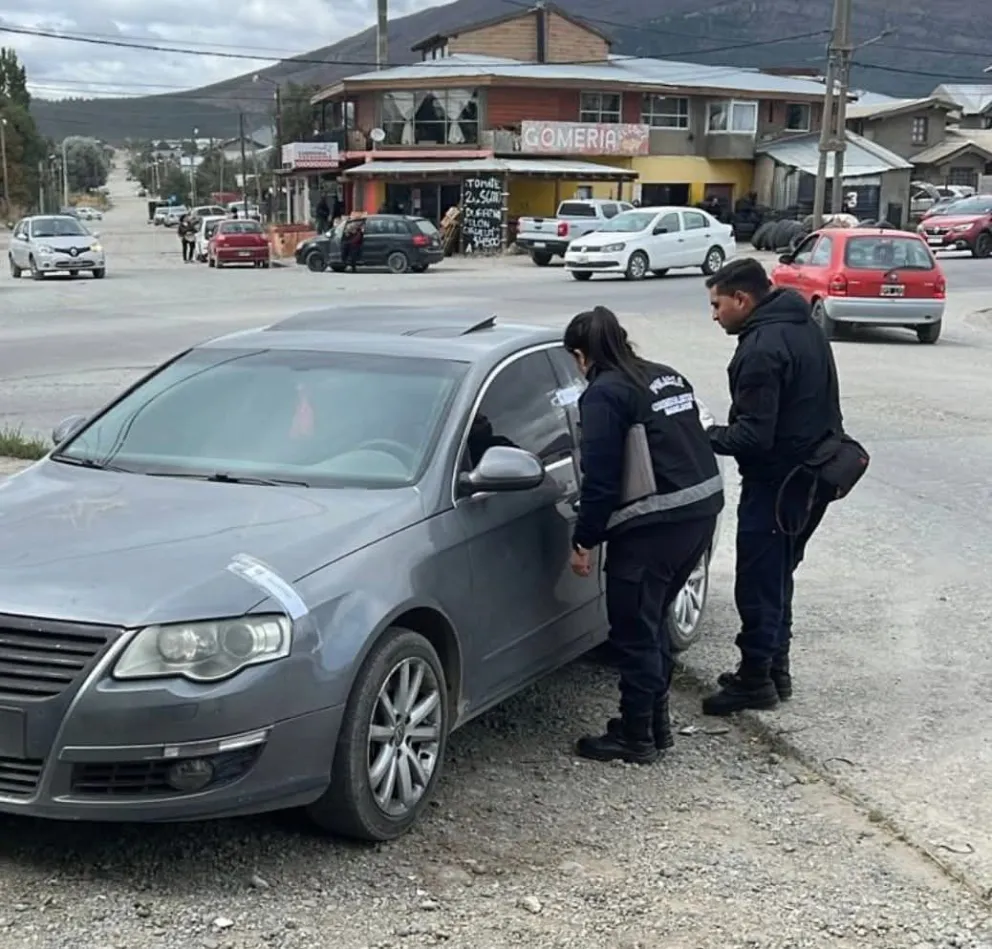 El vehículo fue detenido en la intersección de Miramar y Pasaje Gutiérrez.