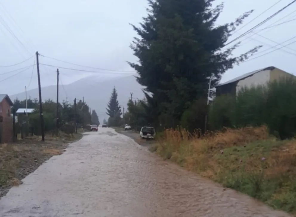 En el barrio El Frutillar se registraron numerosas emergencias. Foto ANB