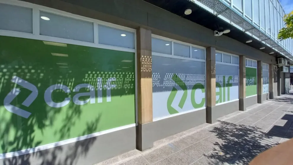 CALF detectó mas de 30 casas conectadas ilegalmente al suministro electrico en distintos barrios privados.