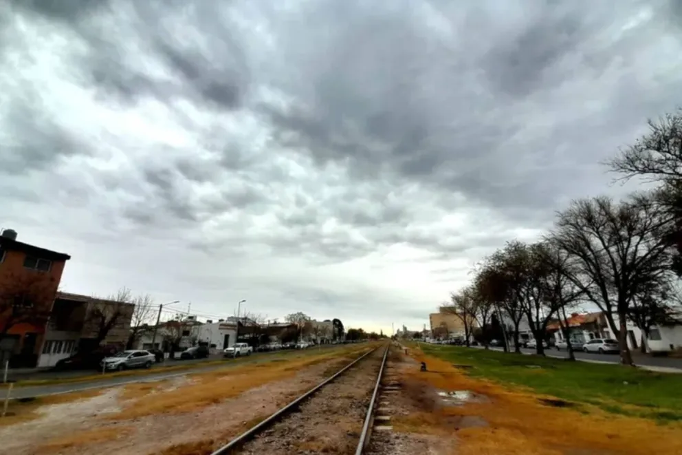 Jornada de cielo mayomente cubierto en el Alto Valle.