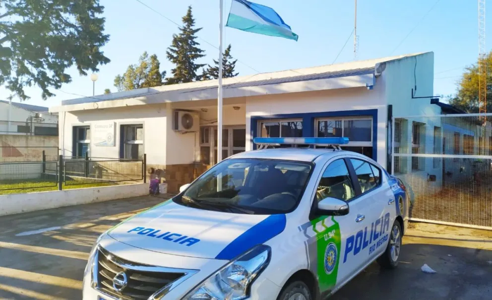 El fiscal de turno dispuso que el sospechoso permaneciera aprehendido bajo el cargo de hurto simple.