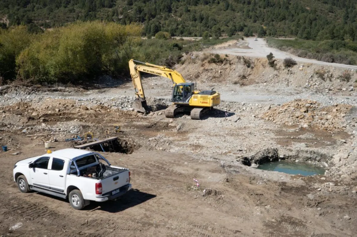 Comenzaron los trabajos de fundación del puente Carlos Wiederhold en Bariloche