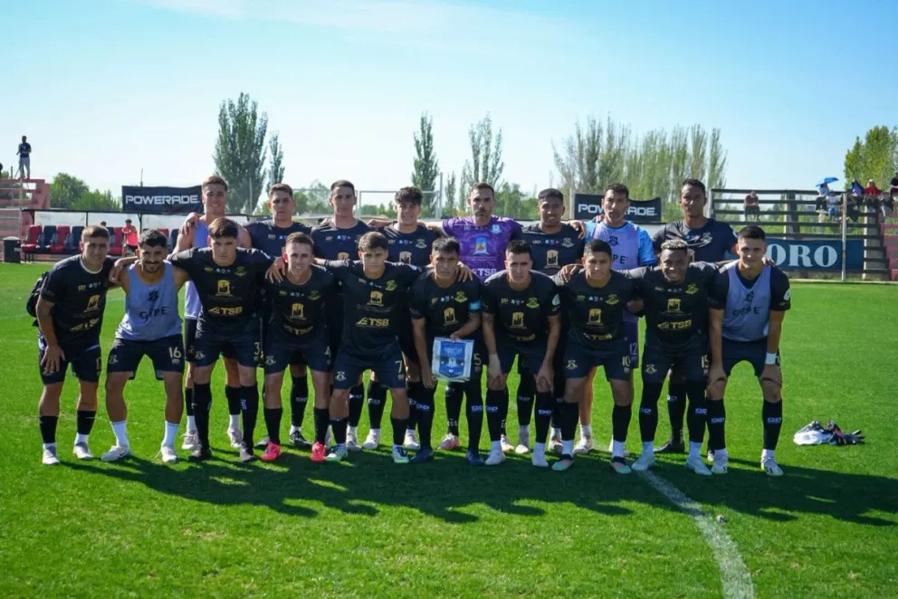 Deportio Rincón tuvo un estreno a pura reacción y sumó un buen punto. Foto: gentileza.