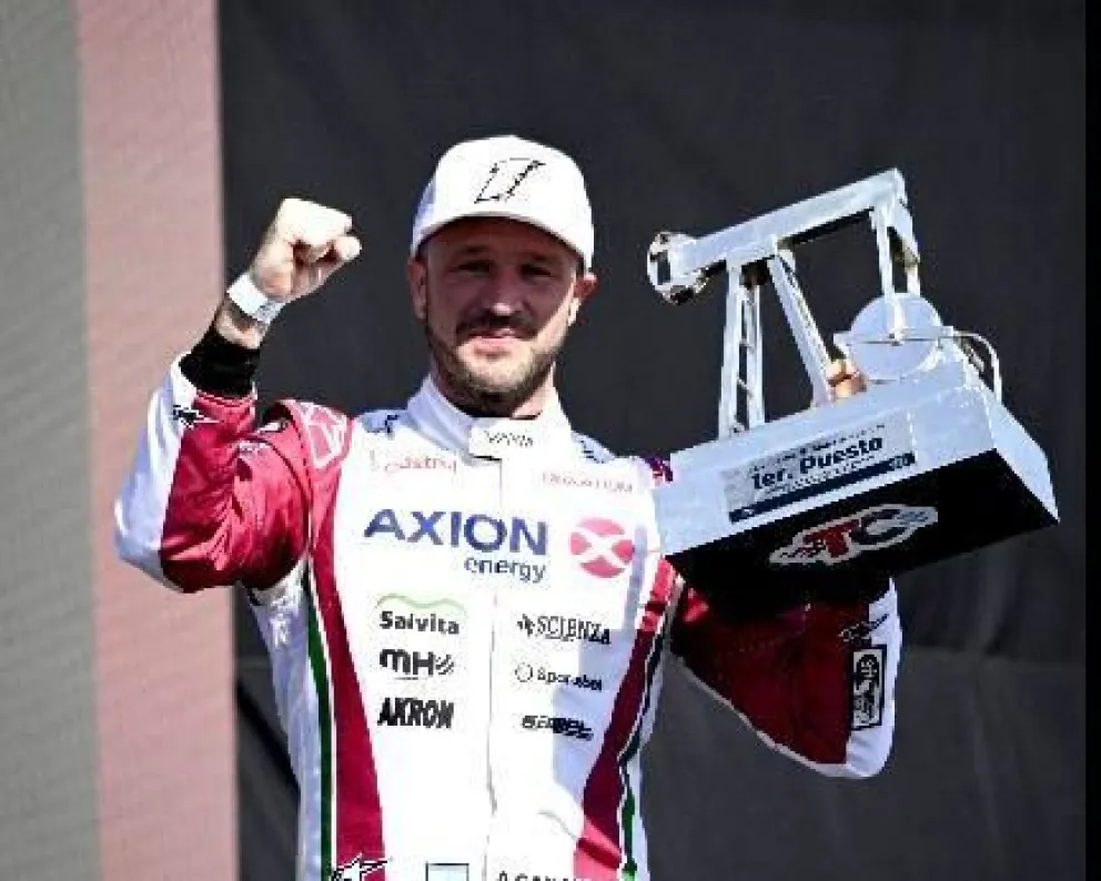 Canapino sacó provecho de una final que tuvo de todo y volvió al triunfo. Fotos: ACTC.