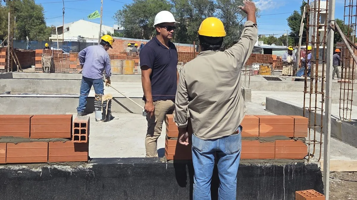 Avanza la construcción de residencias universitarias en Viedma con 25% de la obra completada