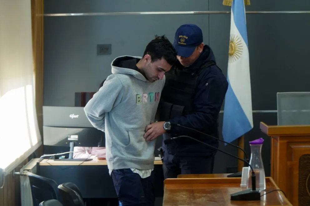 Ramón Osses Garay fue detenido esta mañana y poco después, imputado. Fotos: Marcelo Martínez.