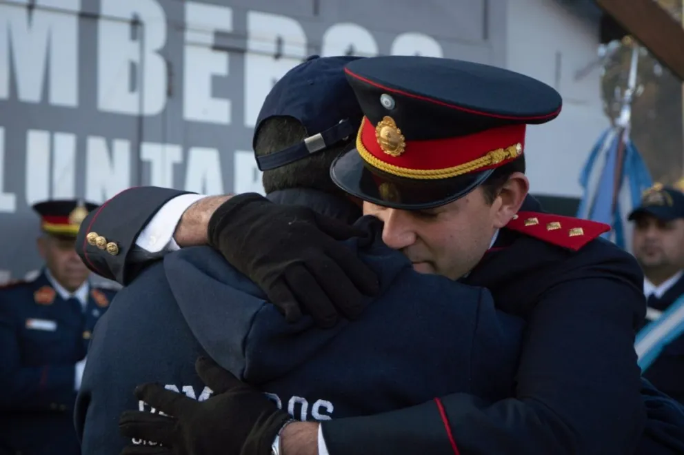 El acto, cargado de emoción y agradecimiento, se realizó en las instalaciones del cuartel. Foto gentileza. 