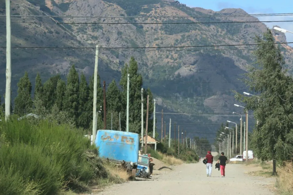 La intervención policial se realizó en una vivienda del barrio El Frutillar. 