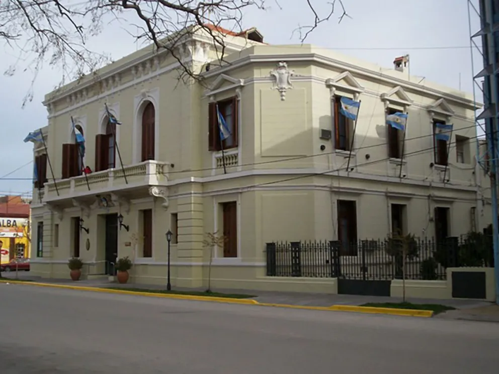 El ajuste del Gobierno nacional afecta al presupuesto que requiere la provincia para mantener la estructura estatal. 