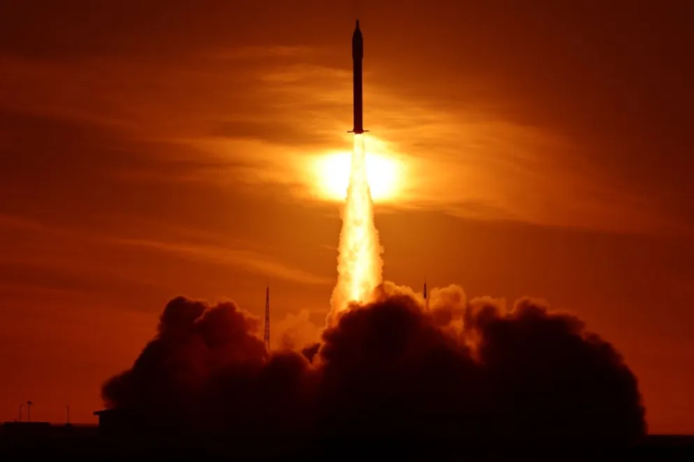 Las imágenes del histórico despegue recorrieron el planeta en segundo.