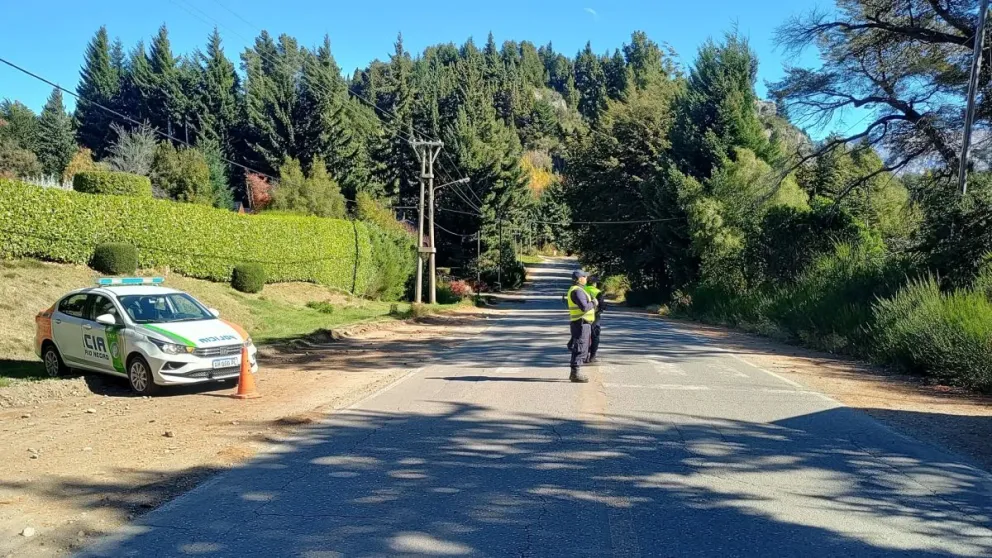 Los controles se realizaron el sábado por la tarde en la ruta 77. Fotos: Gobierno de Río Negro.