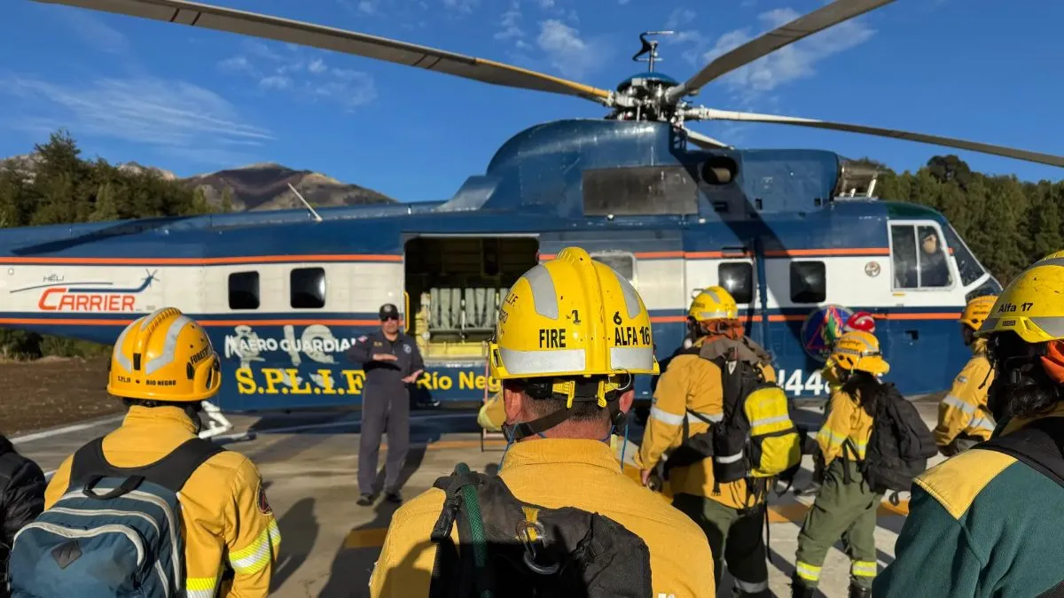 El SPLIF realizó la última capacitación con medios aéreos de la temporada en Cerro Catedral