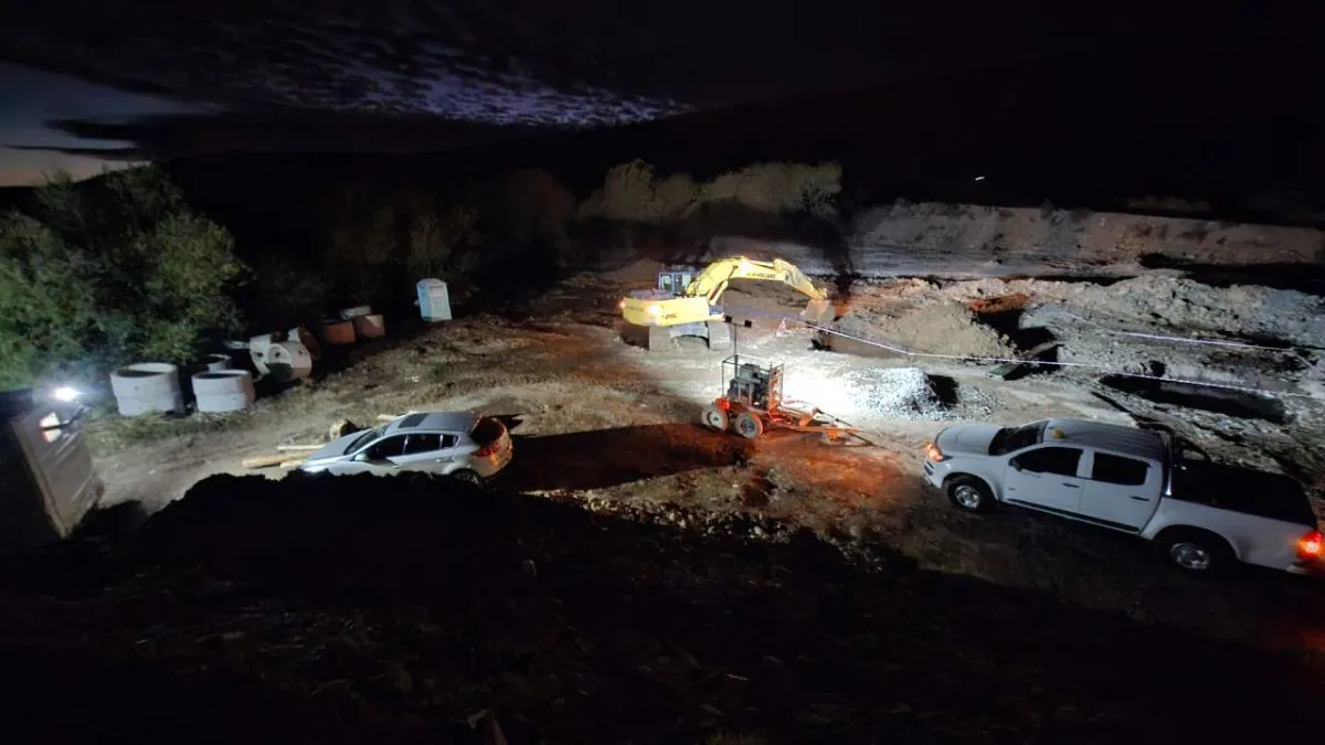 El puente Wiederhold entra en su etapa clave con la construcción de fundaciones sobre el arroyo Ñireco
