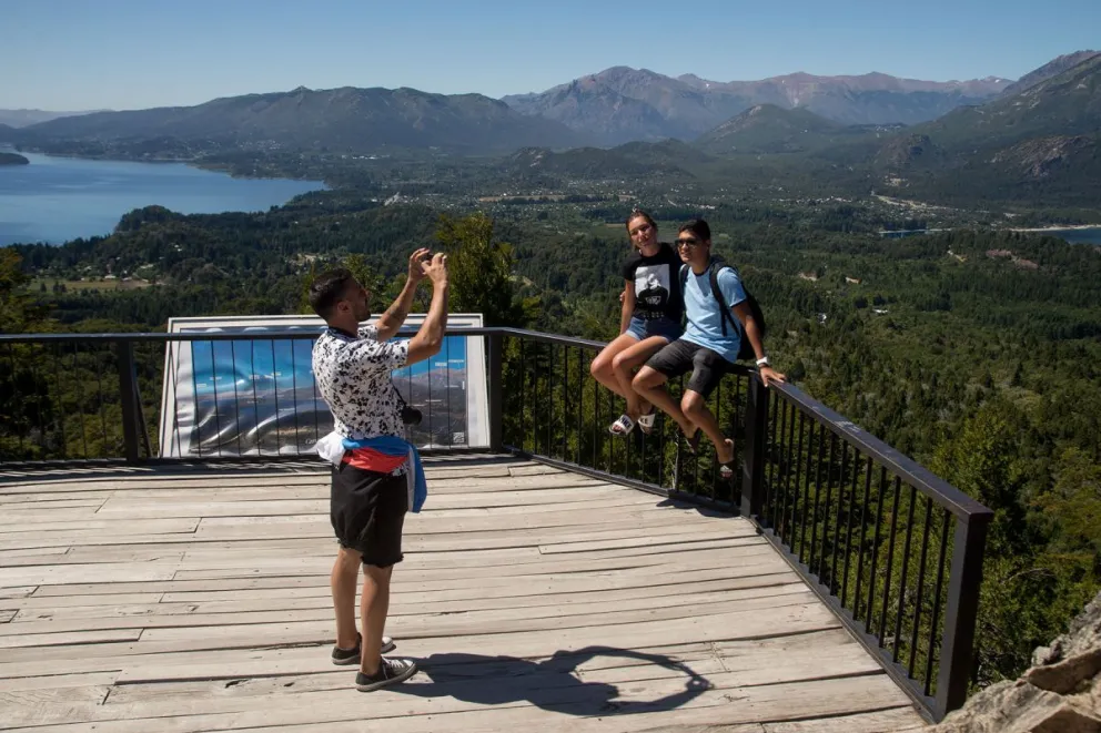 Turizi  es un software para organizar destinos y rutas, gestionar alojamientos y excursiones, y coordinar pasajeros, todo desde un mismo sistema. Foto: Marcelo Martínez.