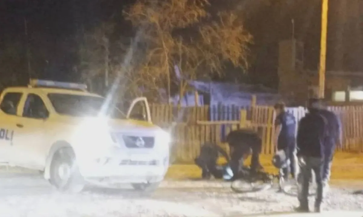 Violento tiroteo en General Roca dejó dos heridos de bala en el barrio Fiske Menuco