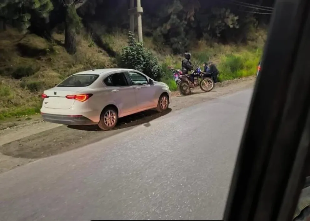 La huida comenzó en Moreno y Elordi, y culminó en el kilómetro 7,600 de Bustillo. 