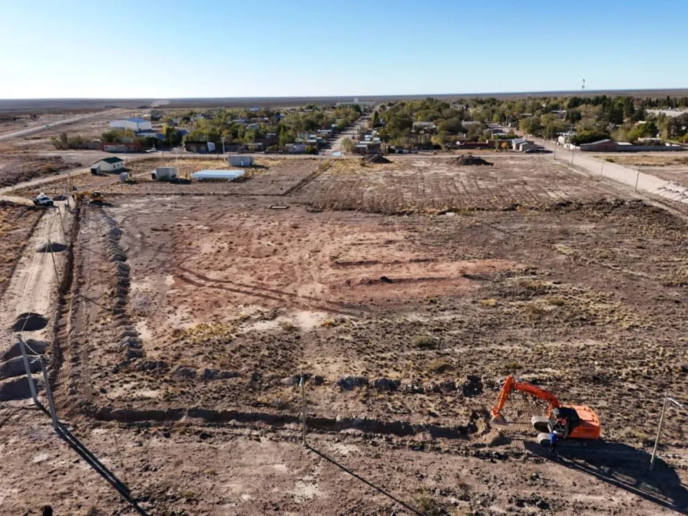 La obra permitirá que 131 familias cuenten con conexión a gas natural. Fotos: gobierno de Río Negro.