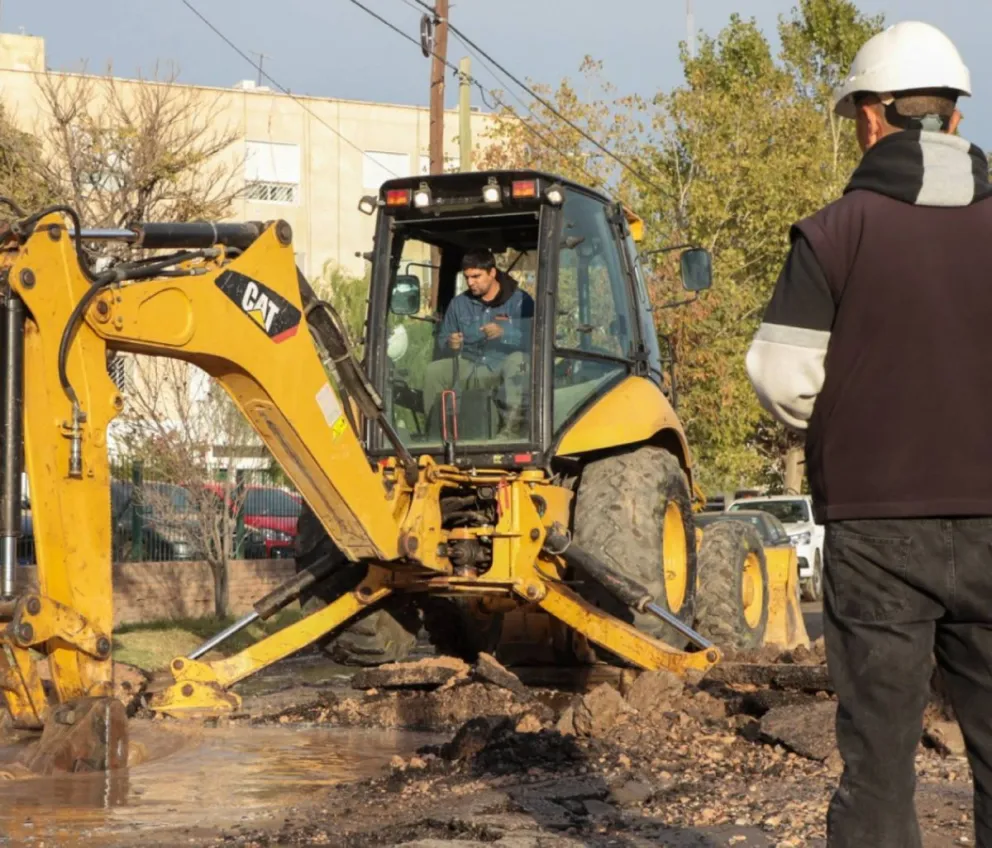 Se trata de la segunda rotura de cañeria en la misma semana.