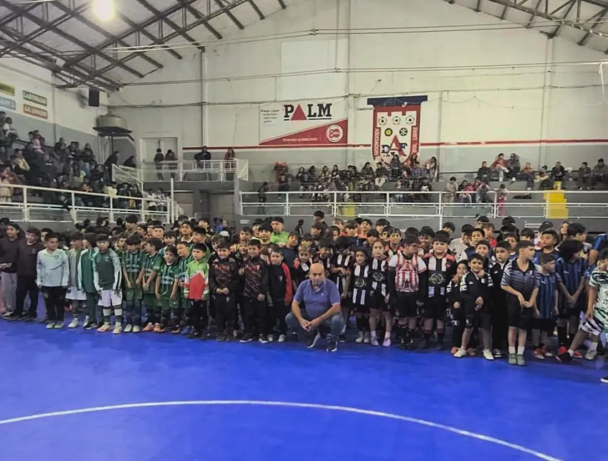 Arrancó el Torneo Regional de Futsal con presencia de autoridades internacionales