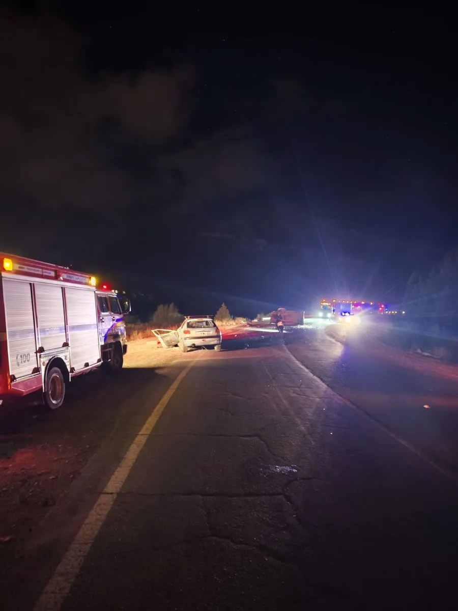 Grave accidente en Circunvalación: una camioneta volcó y hubo varios heridos
