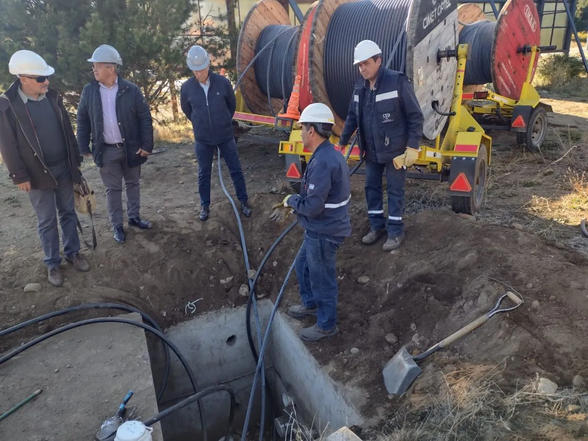 Avanzan las obras de soterramiento de líneas eléctricas en la zona este de Bariloche