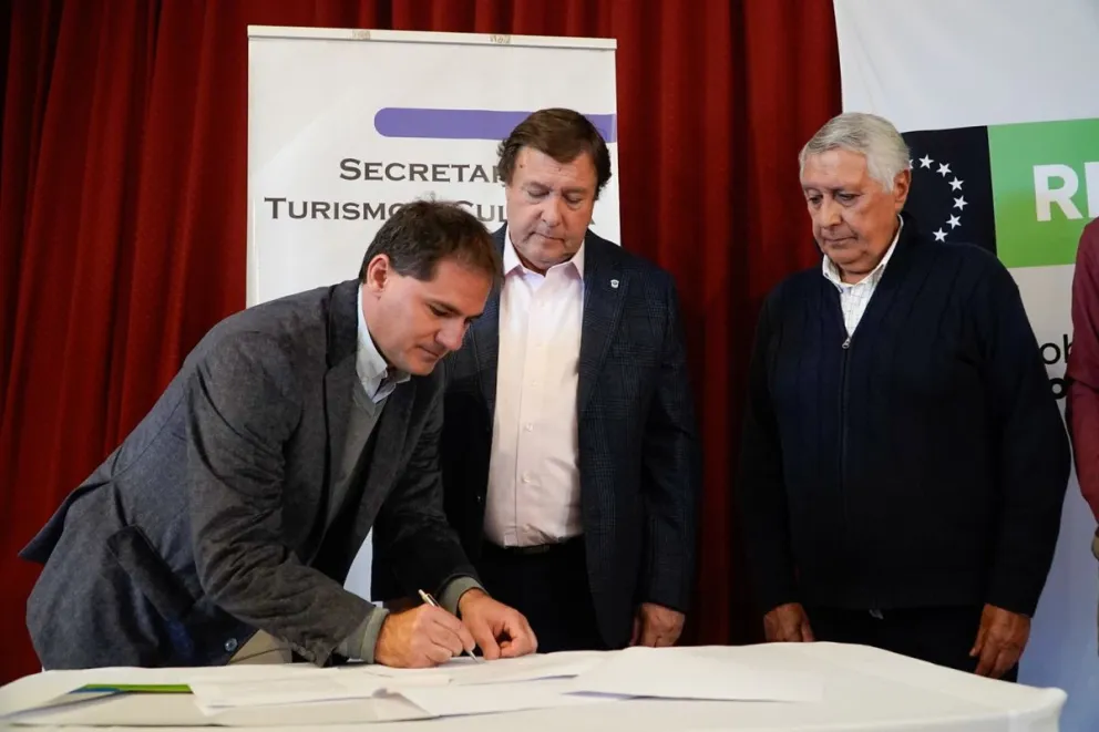 El proyecto está diseñado para garantizar el suministro de agua potable a la localidad durante los próximos 20 años. Foto: Gobierno de Río Negro.