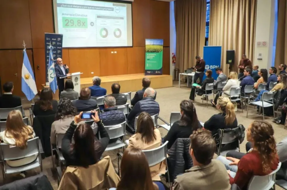 Ministerio de Turismo, Ambiente y Recursos Naturales y la subsecretaría de Cambio Climático.