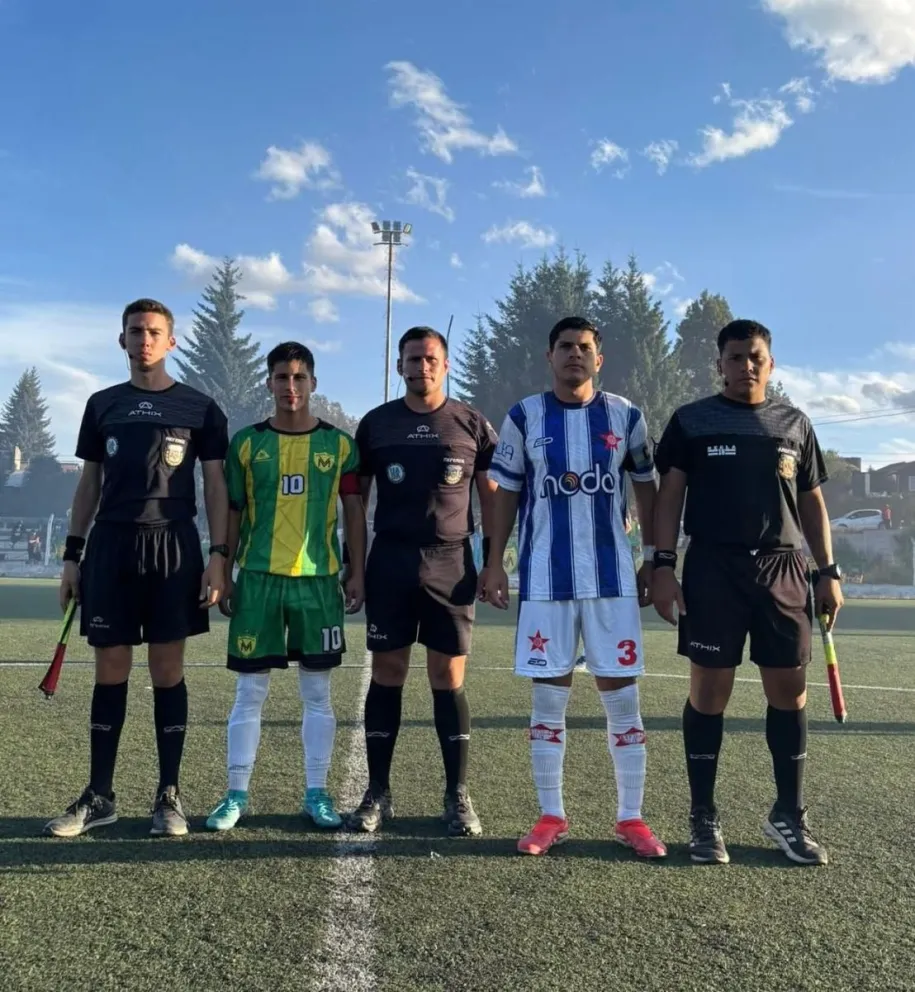 El duelo en la fase regular, disputado en Villa la Angostura, finalizó 2 a 2. Foto gentileza 