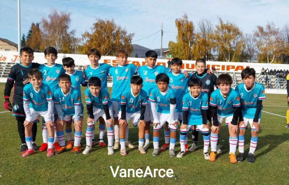 Los  chicos de Alas Argentinas, campeones en Novena. Fotos: Vanesa Arce - facebook Lifuba.