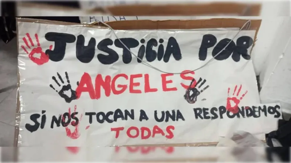 La joven tuvo que recibir atención médica tras la agresión.