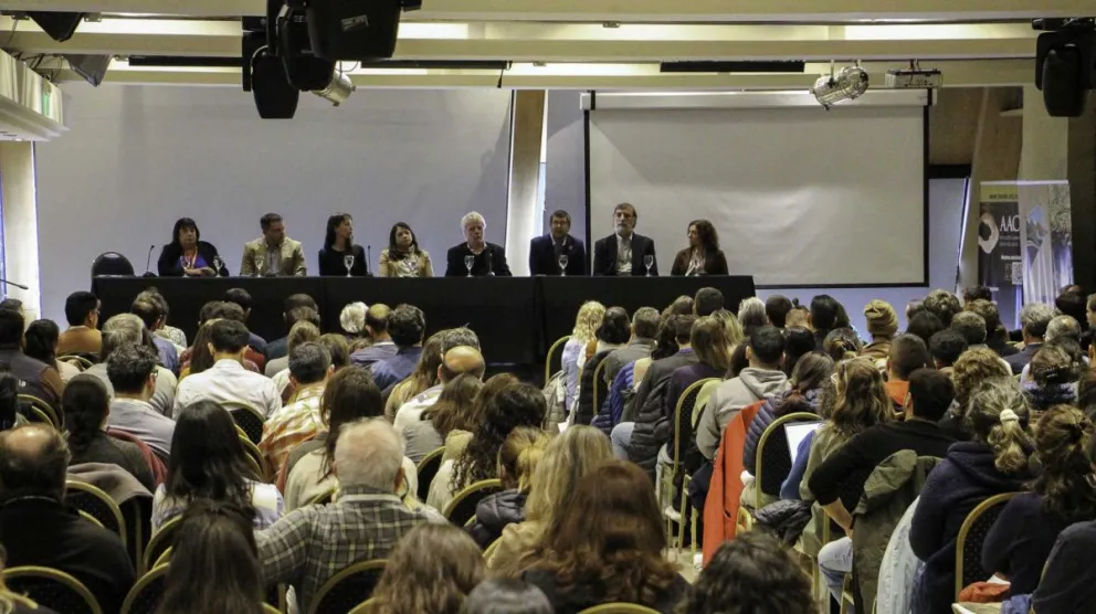 El encuentro tuvo 443 inscriptos y 321 acreditados: investigadores, docentes, profesionales y estudiantes llegados de distintos puntos de Argentina y del exterior.