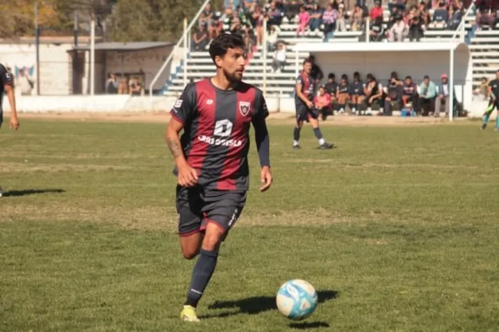 Fabián Illanes fue la figura del "Carcelero", marcando dos goles. Foto: gentileza.