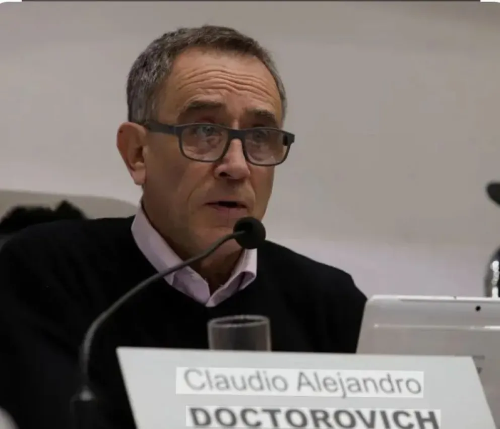 Fullone presentó a Doctorovich como "una ficha de peso" en la política regional.