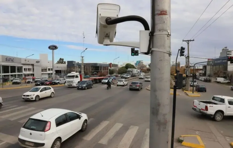 Con el aumento de combustible se actualizaron los valores de las multas.