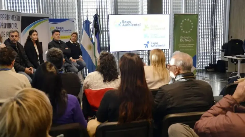 La invitación se extiende al público en general
