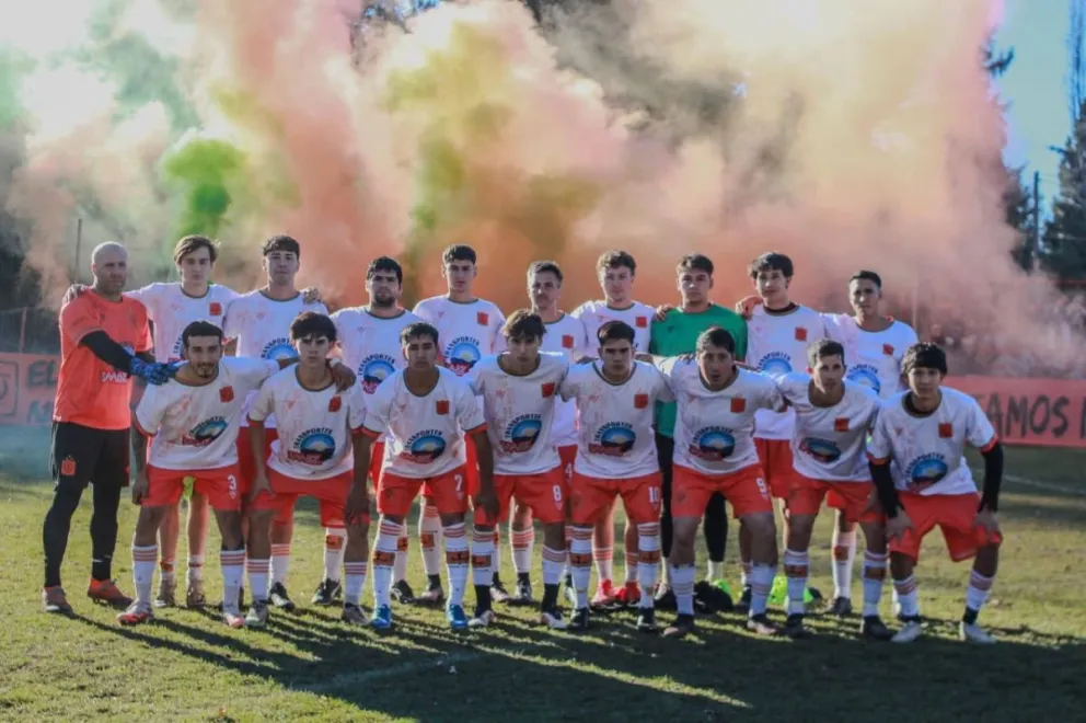La tabla finalizó con La Amistad como líder con 18 puntos, seguido por Puerto Moreno con 7. Foto: Gentileza, Nair González.