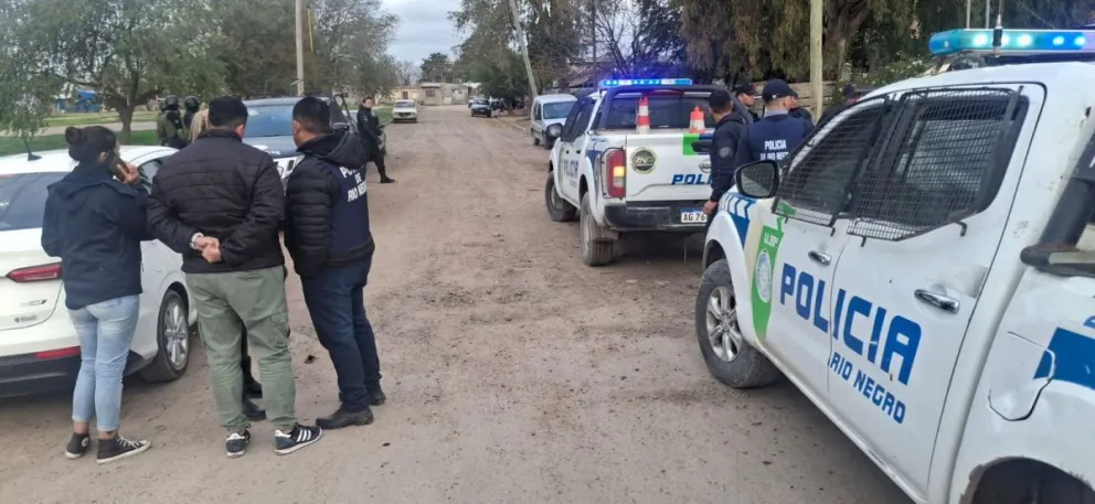 El hecho ocurrió durante el mediodía del miércoles. Fotos: Gobierno de Río Negro.