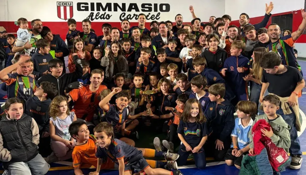 Vuriclub no dejó margen de error, jugó y ganó todos los partidos del certamen. Foto gentileza. 