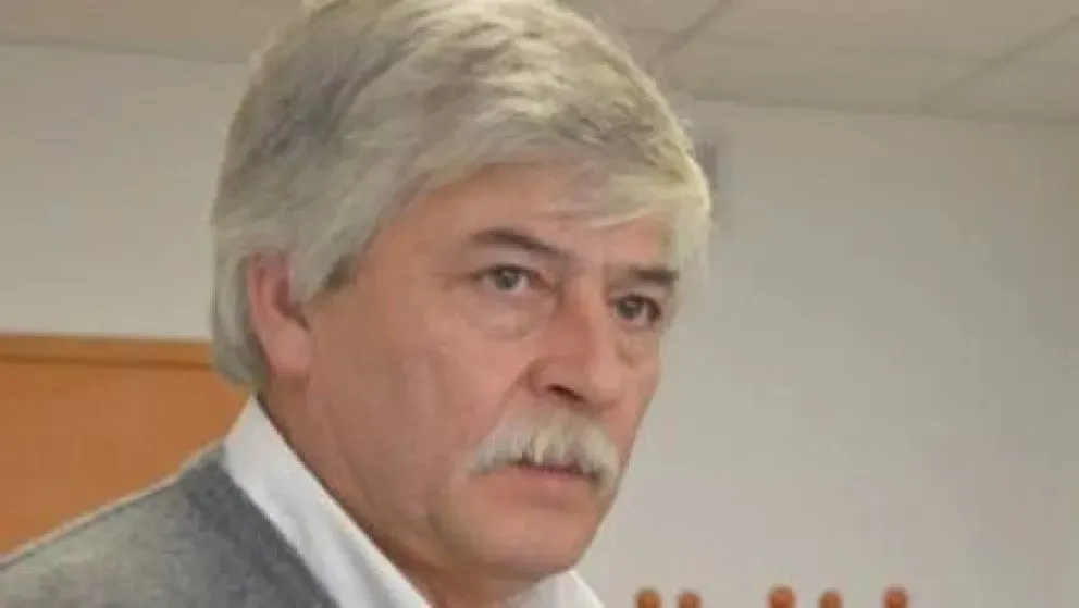  Cesar Miguel se encuentra en terapia intensiva del Hospital Privado Regional.