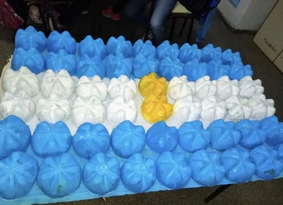 Las banderas se realizarán con materiales reciclables.