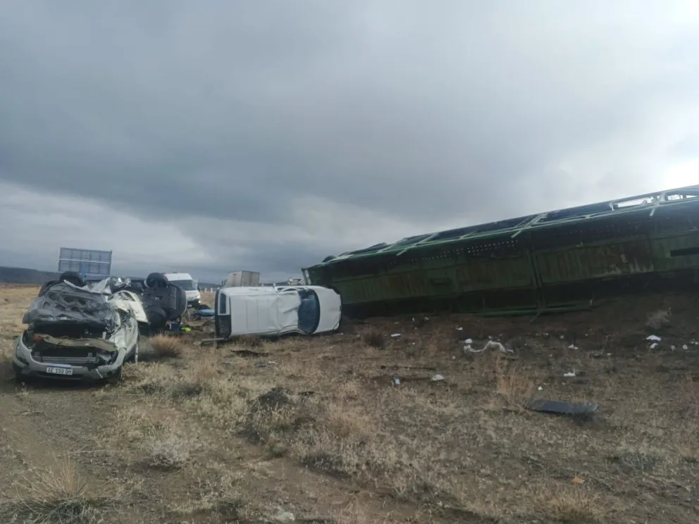 El conductor fue trasladado al hospital de Junín de los Andes.
